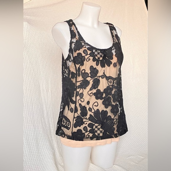 Desigual floral tank with tan tank under! - Picture 7 of 7